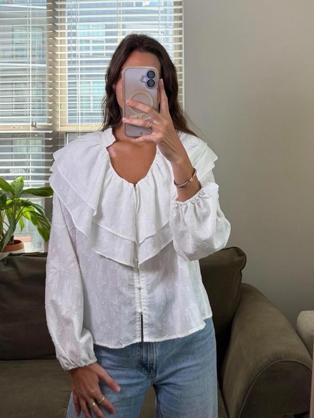 Vestique white pilgrim blouse